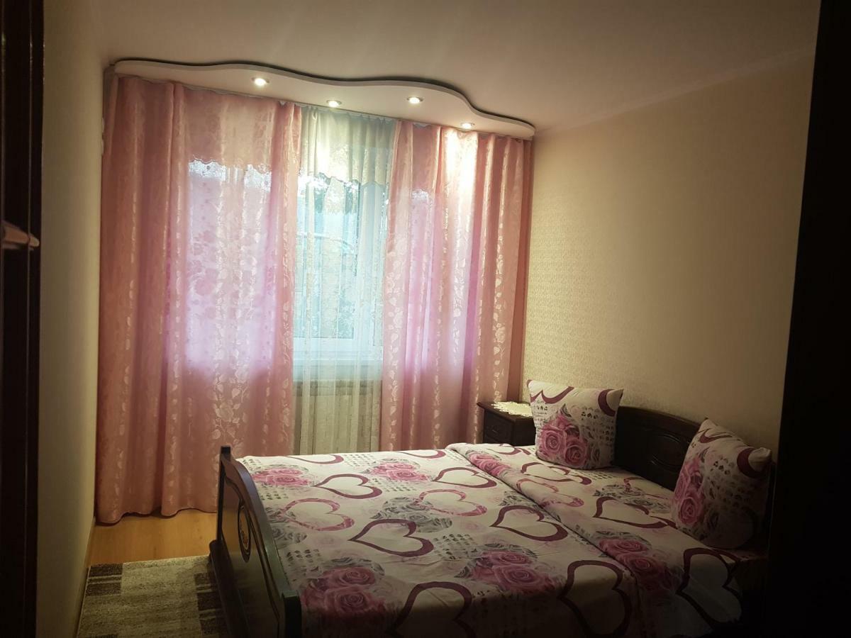Diana Apartament Iasi Exteriör bild